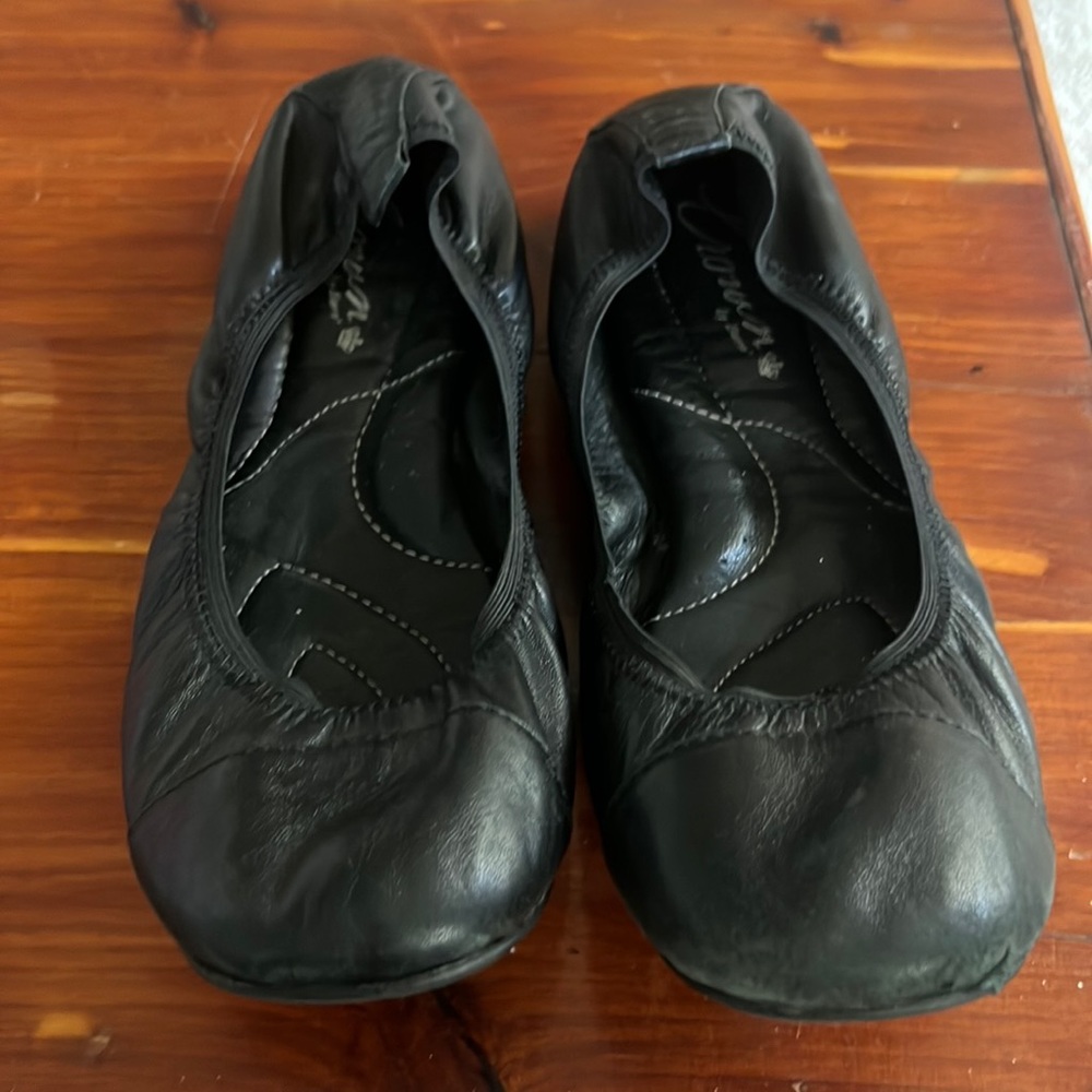 Born leather ballet flats